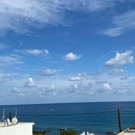 Nikos Meltemi Family Penthouse