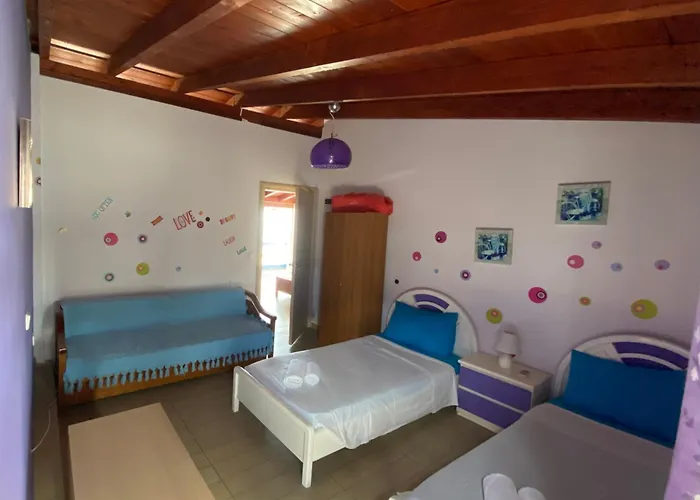 Nikos Meltemi Family Penthouse Daire