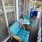 Nikos Meltemi Family Penthouse Apartament *