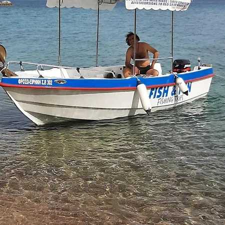 Nikos Meltemi Family Penthouse *